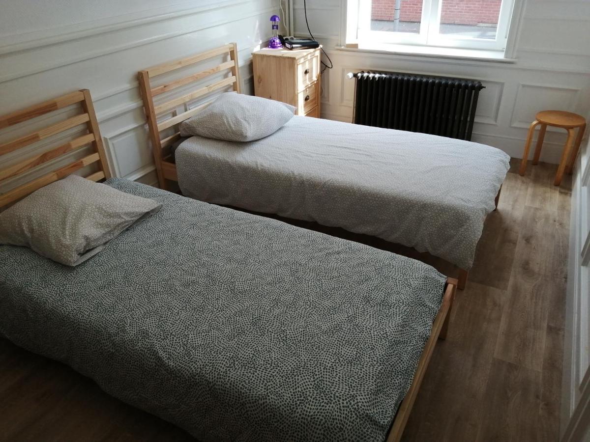 Bruneval Lodge Dunkirk Bagian luar foto